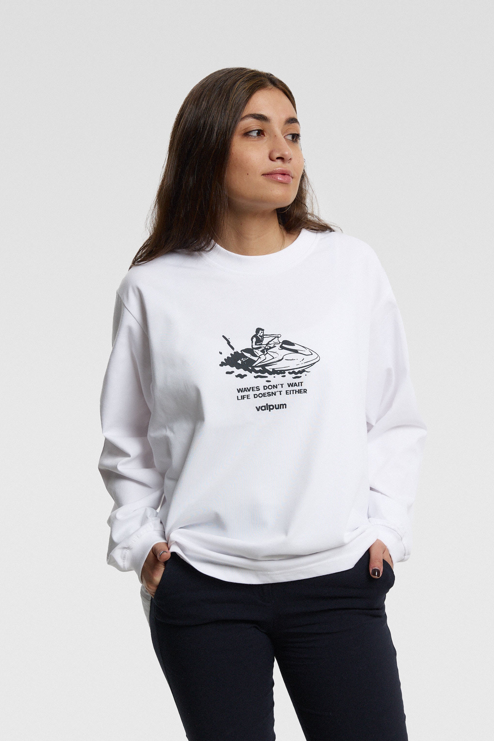 WAVES WHITE LONGSLEEVE