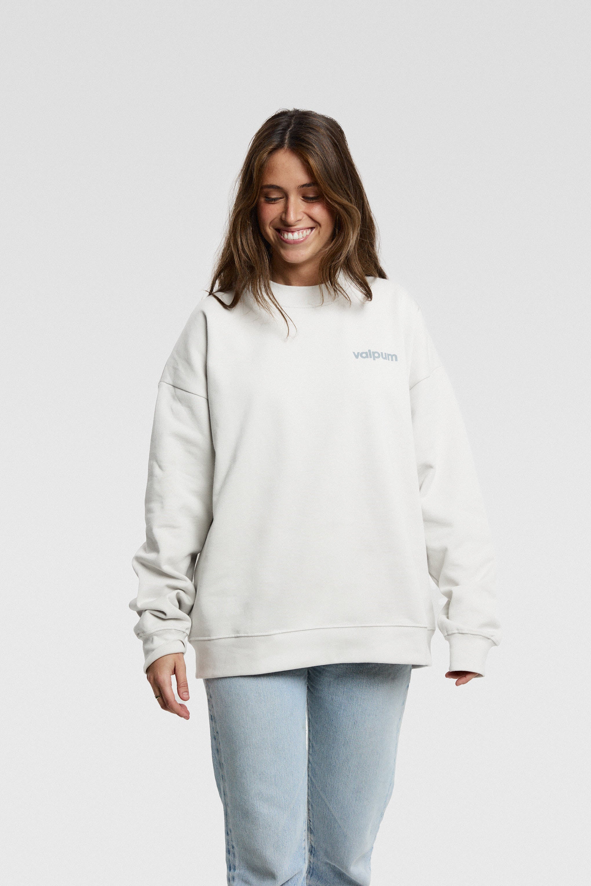 CLASSIC CREAM CREWNECK