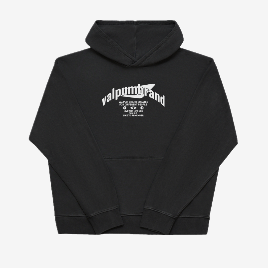 CLASSIC BLACK HOODIE