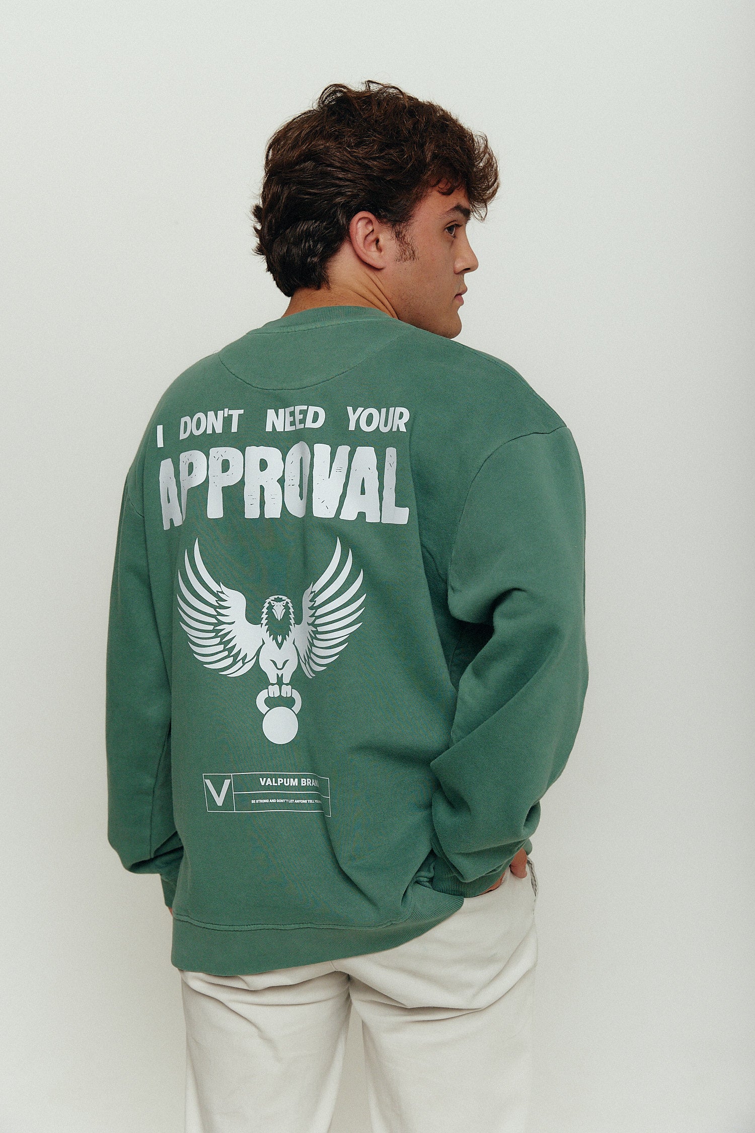 EAGLE GARDEN TOPIARY CREWNEK