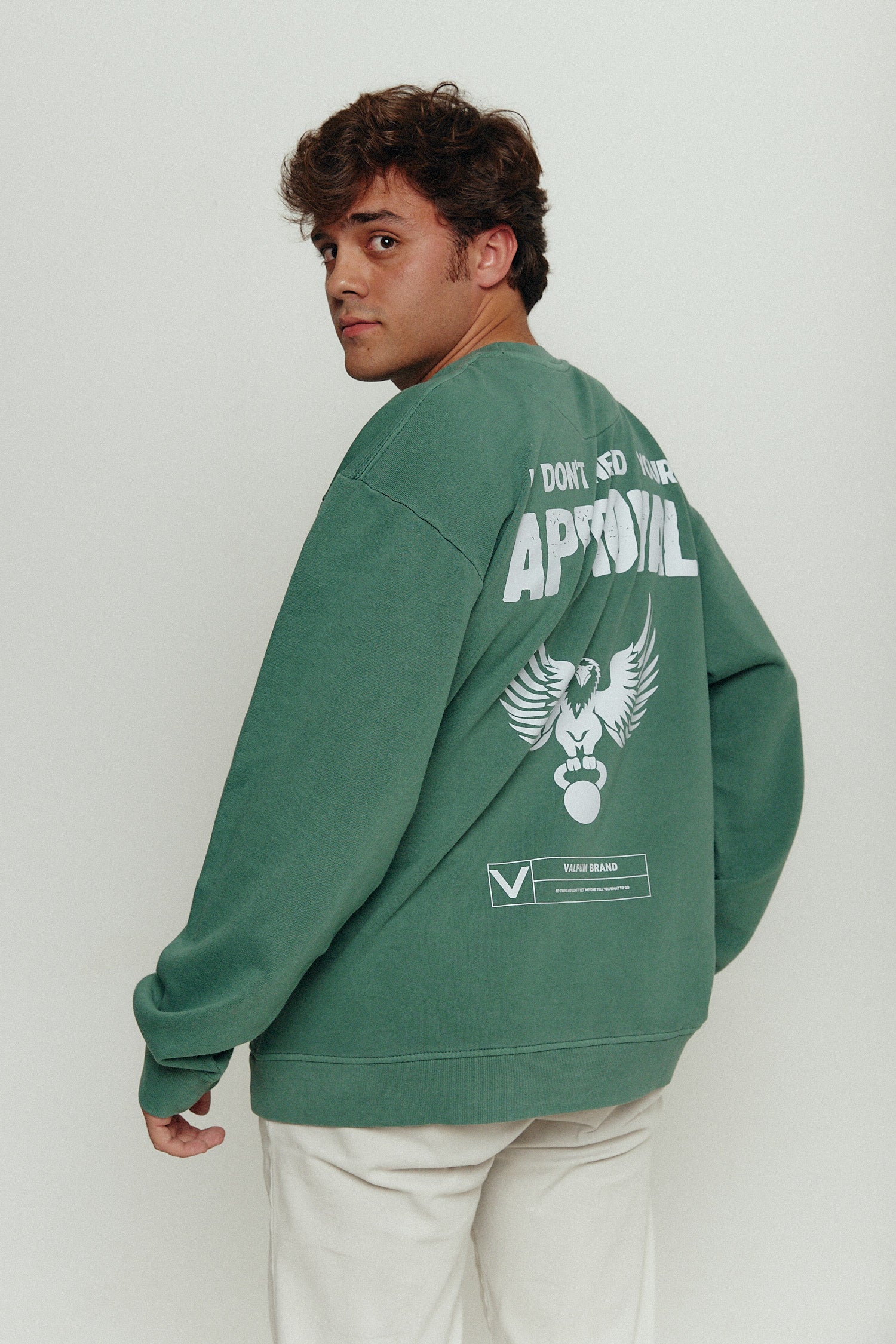 EAGLE GARDEN TOPIARY CREWNEK