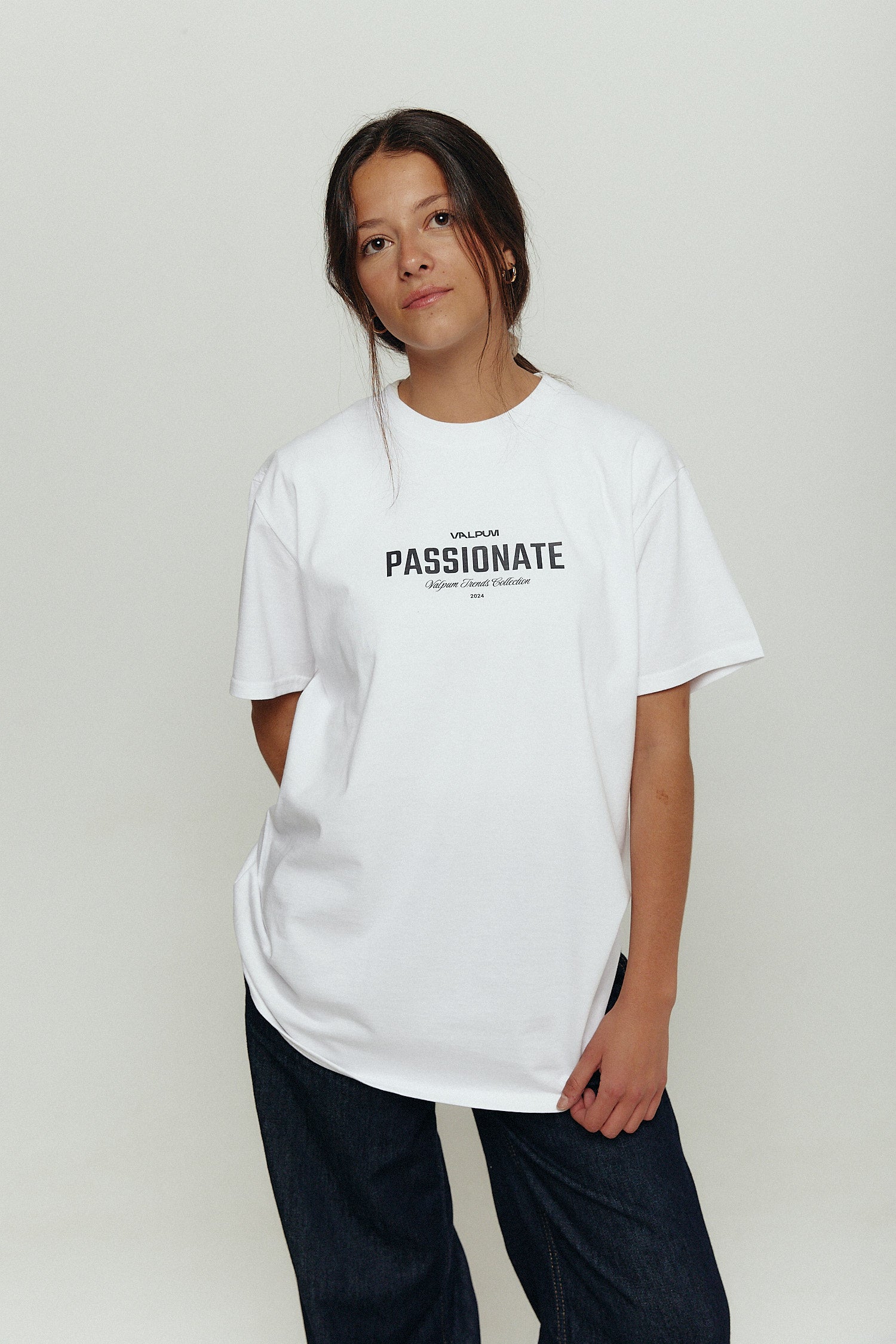 PASSIONATE WHITE T-SHIRT