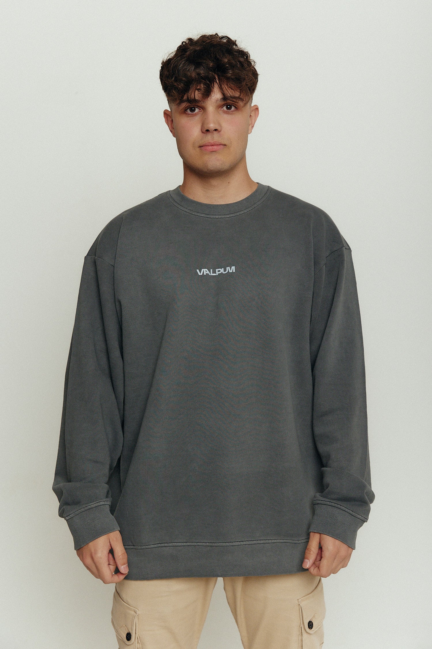 EAGLE BLACK OYSTER CREWNECK