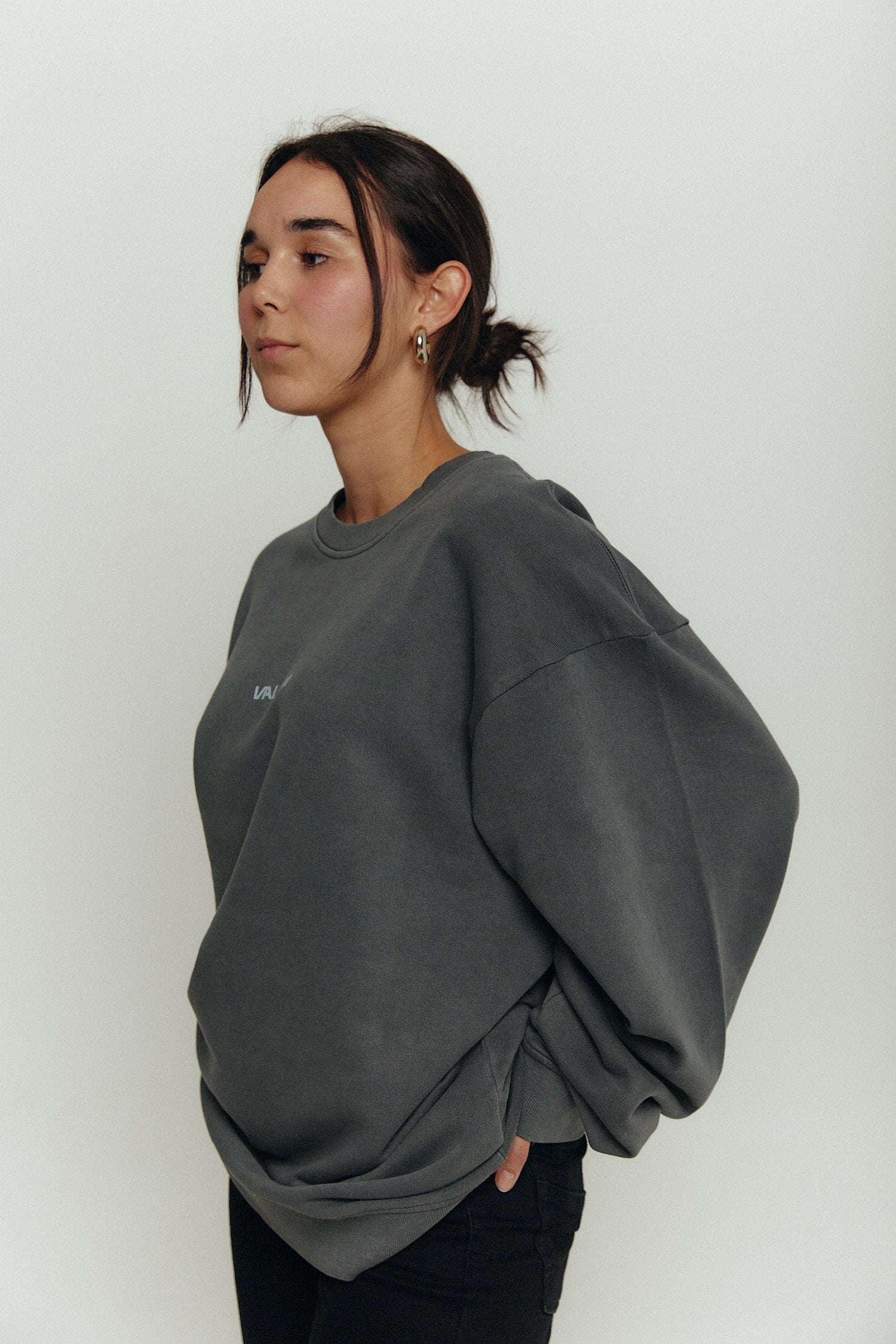 EAGLE BLACK OYSTER CREWNECK