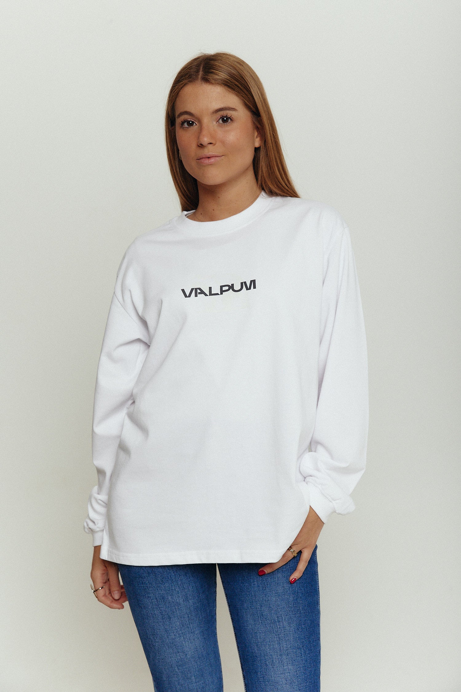 BEAR WHITE LONGSLEEVE