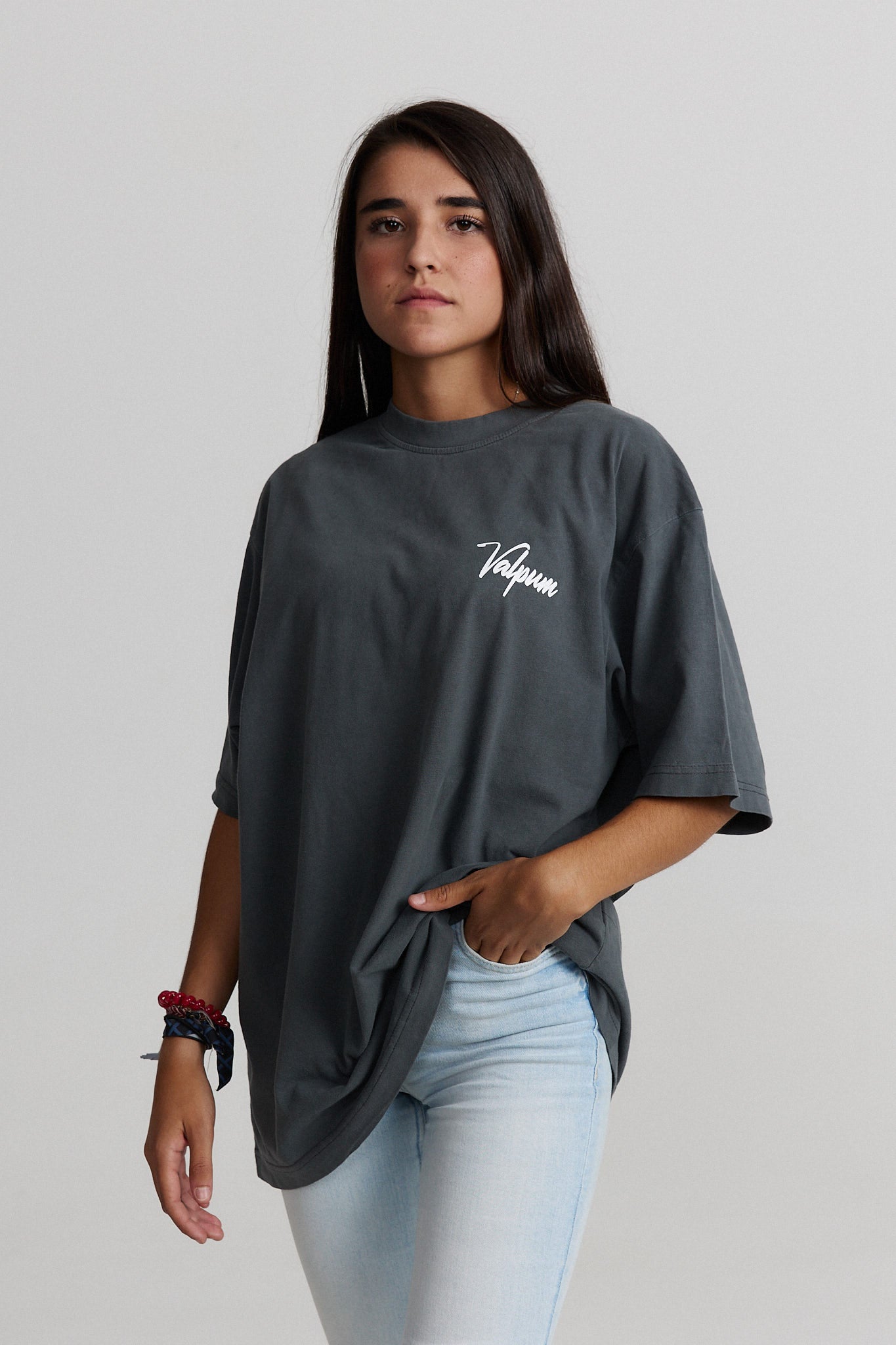 RELAX BLACK OYTER T-SHIRT