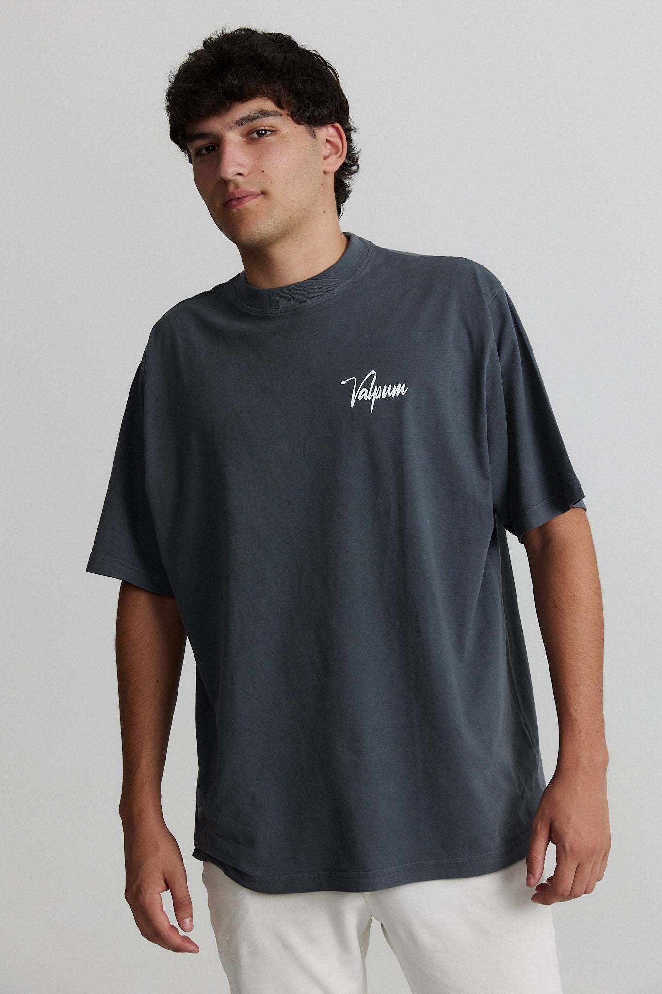 RELAX BLACK OYTER T-SHIRT